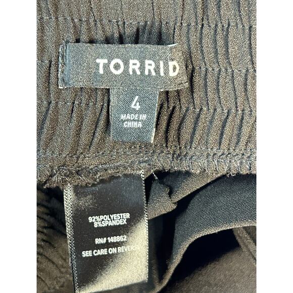 Torrid Relaxed Fit Women’s 4X Black Pants Business Casual Tie Front, 27” Inseam - Picture 3 of 6
